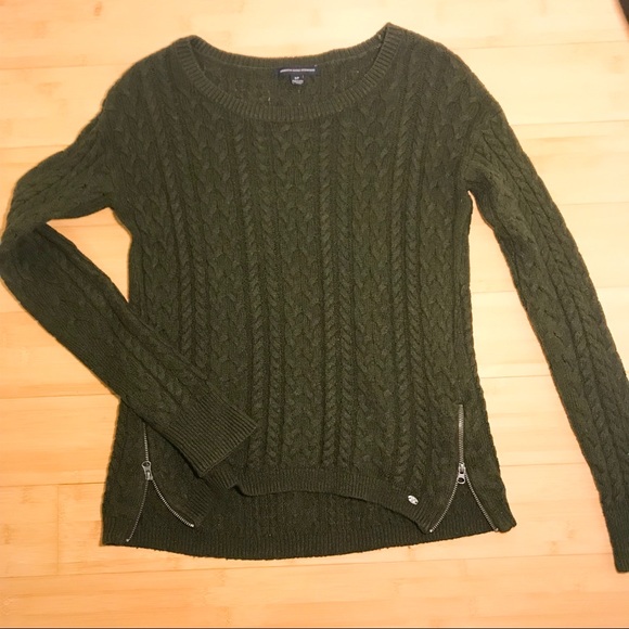 AE Zipper Sweater - Picture 1 of 1